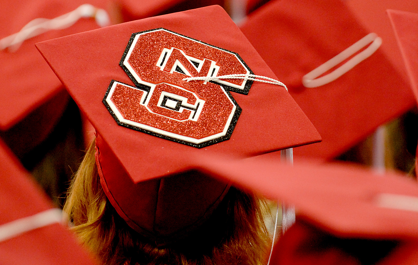 Mortarboard with block S