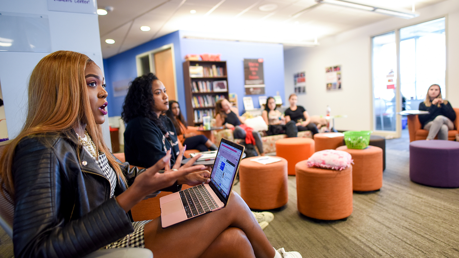 The Women's Center's peer educators program, The Movement, hosts a student workshop.