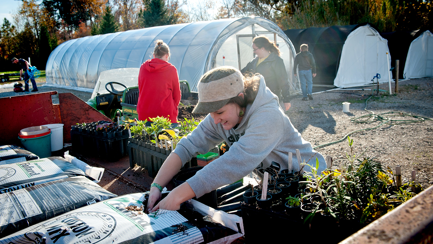 Students gain hands-on experience at the J.C. Raulston Arboretum.