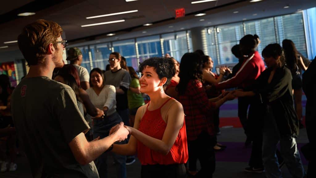 Students dance at a Sube Ritmo event during Latinx Heritage Month.