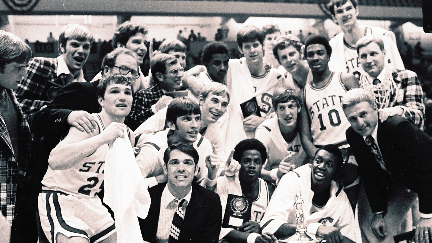 black and white image of 1974 NCAA Champion basketball team