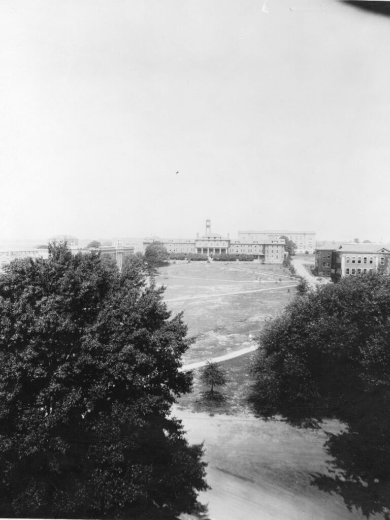 A view of the Court of North Carolina and the 1911 Building in 1929.